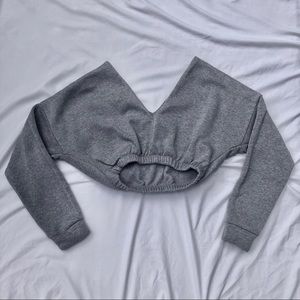 BooHoo Grey Croptop Sweatshirt